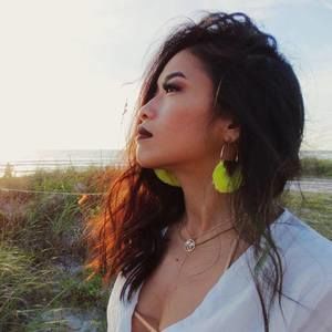 Meet your Posher, Hien